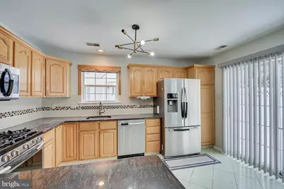 401 Pheasant Run, Monmouth Junction, NJ 08852 - Photo 15