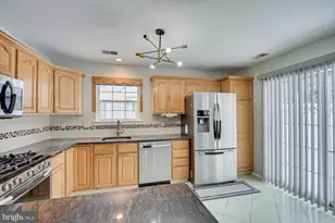 401 Pheasant Run, Monmouth Junction, NJ 08852 - Photo 15