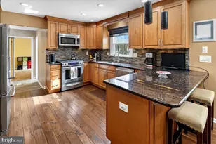 1 Joshua Ct, Kendall Park, NJ 08824 - Photo 27