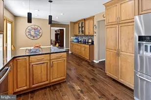 1 Joshua Ct, Kendall Park, NJ 08824 - Photo 29