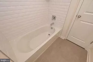 601 Charleston Dr, Monroe Township, NJ 08831 - Photo 31