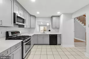 76 Coriander Dr Dr, South Brunswick Township, NJ 08540 - Photo 7