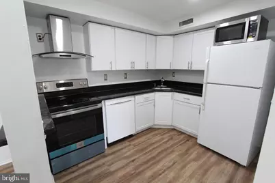 912 Aspen Drive, Plainsboro Township, NJ 08536 - Photo 5