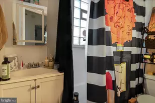 111 Center St, Metuchen, NJ 08840 - Photo 27