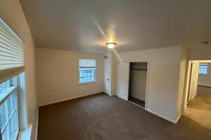 304 Lakeview Terrace, Plainsboro Township, NJ 08540 - Photo 5