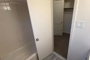 304 Lakeview Terrace, Plainsboro Township, NJ 08540 - Photo 17