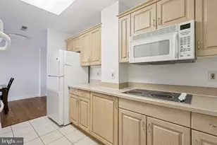 2202 Windrow Dr, Plainsboro Township, NJ 08540 - Photo 15