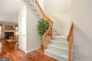 22 Briarwood Ct, Princeton, NJ 08540 - Photo 5