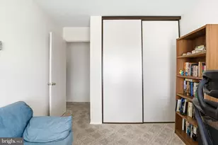 277 Crosse, Monroe Township, NJ 08831 - Photo 7