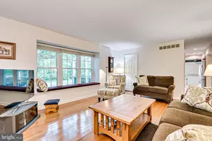 3 Clinton Ct, Kendall Park, NJ 08824 - Photo 17