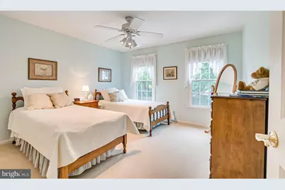 3 Clinton Court, Kendall Park, NJ 08824 - Photo 33