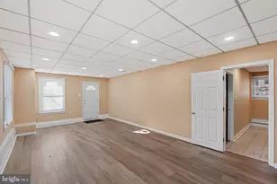 3850 Rt-27, Kendall Park, NJ 08540 - Photo 23