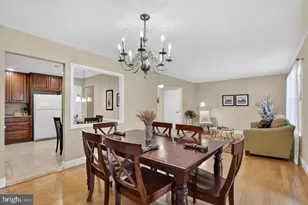 17 George Washington Dr, Monroe Township, NJ 08831 - Photo 11