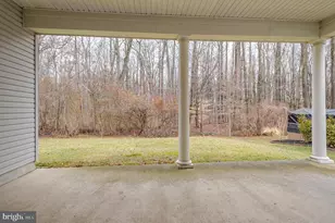 37 Andover Dr, Kendall Park, NJ 08824 - Photo 3