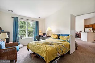 4073 Bayberry Ct Ct, Monmouth Junction, NJ 08852 - Photo 11