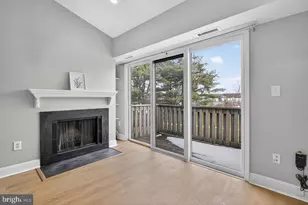 304 Aspen Dr, Plainsboro Township, NJ 08536 - Photo 5