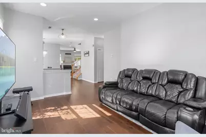 101 Dahlia Circle, Dayton, NJ 08810 - Photo 9