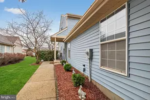 5 Scarborough Rd, Monroe Township, NJ 08831 - Photo 17