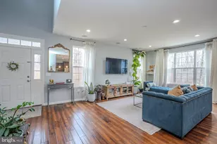 101 Baker St, Monmouth Junction, NJ 08852 - Photo 3