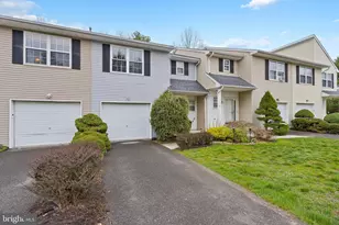 22 Scotto Pl, Dayton, NJ 08810 - Photo 3
