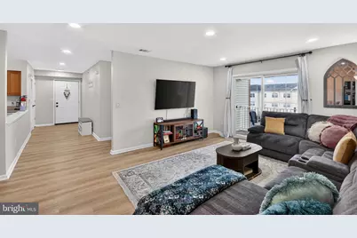 1332 Fernwood Court, New Brunswick, NJ 08901 - Photo 5