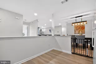 1332 Fernwood Ct, New Brunswick, NJ 08901 - Photo 23