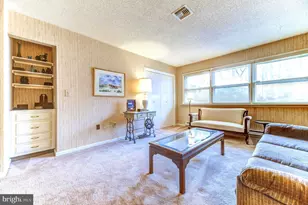 321 Sharon Way, Monroe Township, NJ 08831 - Photo 33