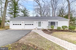 321 Sharon Way, Monroe Township, NJ 08831 - Photo 37