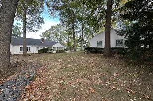 321 Sharon Way, Monroe Township, NJ 08831 - Photo 7