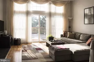 22 Breckenridge Ln, Monroe Township, NJ 08831 - Photo 7