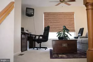 22 Breckenridge Ln, Monroe Township, NJ 08831 - Photo 11