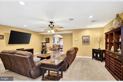 32 Kingsley Road, Kendall Park, NJ 08824 - Photo 13