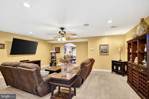 32 Kingsley Rd, Kendall Park, NJ 08824 - Photo 13