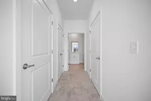 29101 Radford, Monroe Township, NJ 08831 - Photo 23