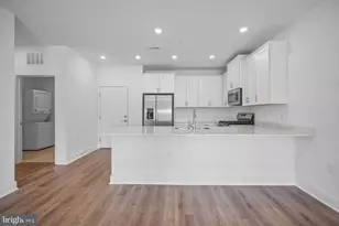 29101 Radford, Monroe Township, NJ 08831 - Photo 7