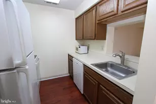 5012 Ravens Crest Dr, Plainsboro Township, NJ 08536 - Photo 7