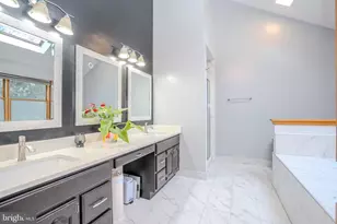 14 Brookside Ct, Cranbury Township, NJ 08512 - Photo 25