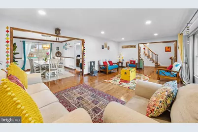 6 Stafford Road, Monmouth Junction, NJ 08852 - Photo 9