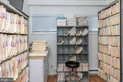 3 Stanworth Road, Kendall Park, NJ 08824 - Photo 17