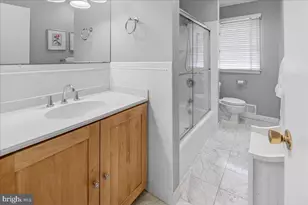 7 James Ave, Kendall Park, NJ 08824 - Photo 29