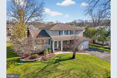 7 James Avenue, Kendall Park, NJ 08824 - Photo 3