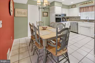 7 James Ave, Kendall Park, NJ 08824 - Photo 9