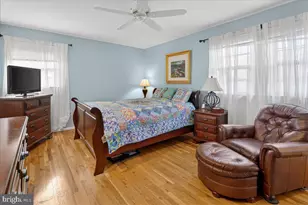 7 James Ave, Kendall Park, NJ 08824 - Photo 17