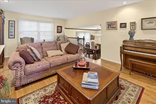 7 James Ave, Kendall Park, NJ 08824 - Photo 5