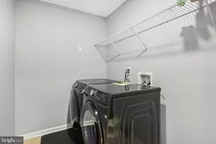 206 Shields Ct, Monmouth Junction, NJ 08852 - Photo 23