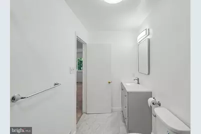 143 Tennyson Drive, Plainsboro Township, NJ 08536 - Photo 25