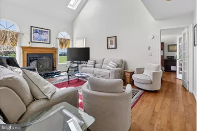 25 Kinglet Drive N, Cranbury Township, NJ 08512 - Photo 9