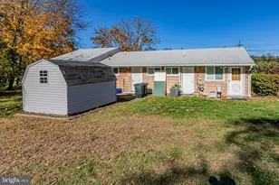 3 Stanworth Rd, Kendall Park, NJ 08824 - Photo 21