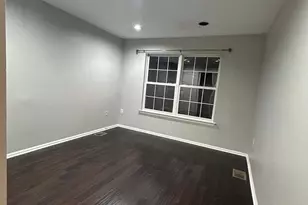 302 Wellington Park Dr, South Brunswick Township, NJ 08540 - Photo 7