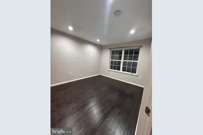 302 Wellington Park Drive, South Brunswick Township, NJ 08540 - Photo 11